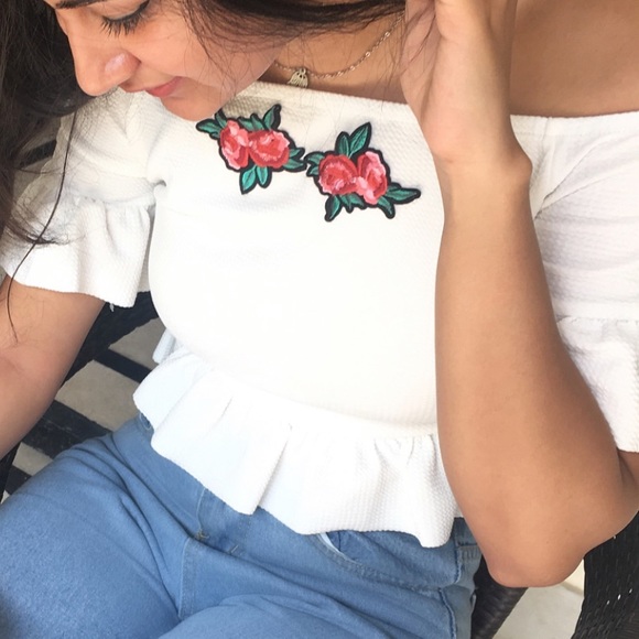 Top - Picture 2 of 3